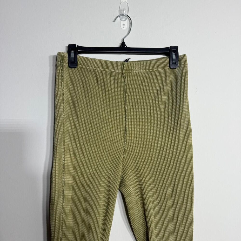 Urban Outfitters Out From Under green waffle knit flare distressed leggings L - Picture 4 of 8